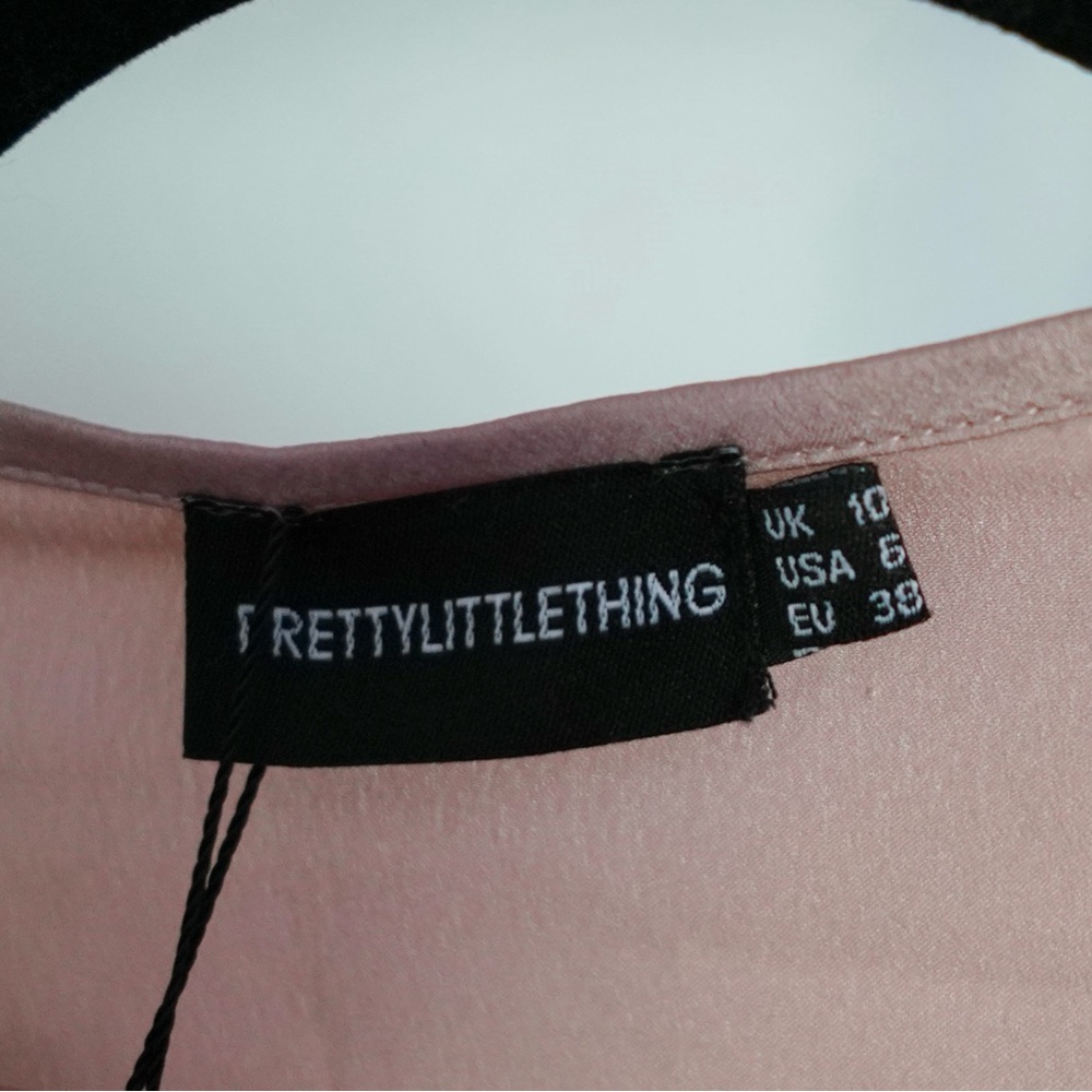 PrettyLittleThing Soft Pink Satin Long Sleeve Mini Dress - Picture 6 of 8
